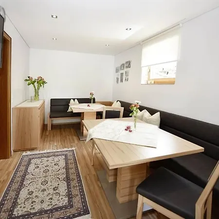 Haus Nannaree Bed and breakfast 3*